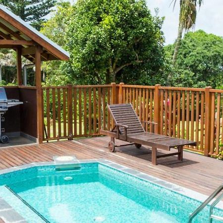 Отель Hideaway Retreat Бернт-Пайн Экстерьер фото