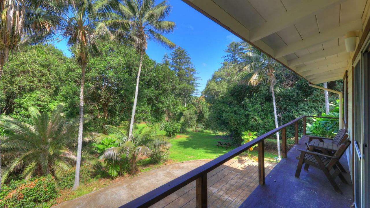 Отель Hideaway Retreat Бернт-Пайн Экстерьер фото